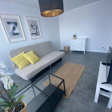 Apartament Os. Jasne 19B Dzierżoniów المظهر الخارجي الصورة